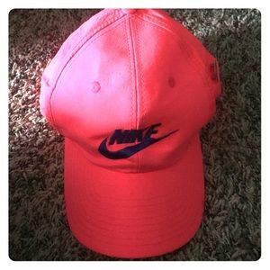 Women's Nike hat