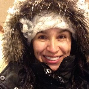 Meet your Posher, Paola