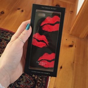 NEW Victoria's Secret iPhone 6/6S phone case