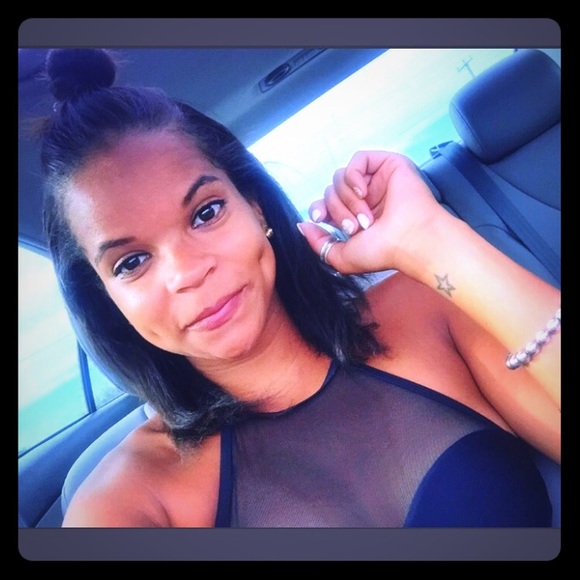 Meet your Posher, Kara - Picture 3 of 3