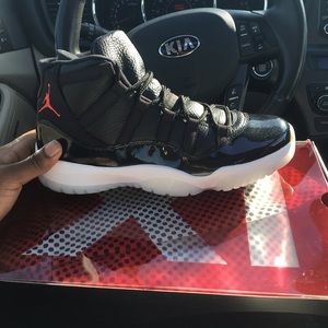 72-10 Jordan's