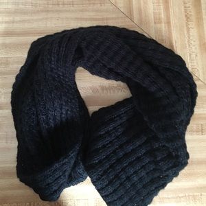 Infinity scarf