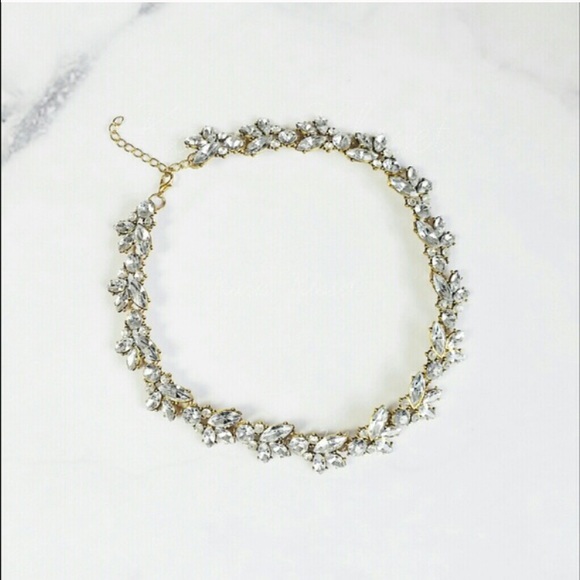 Jewelry | Crystal sparkle halo necklace - Picture 4 of 4