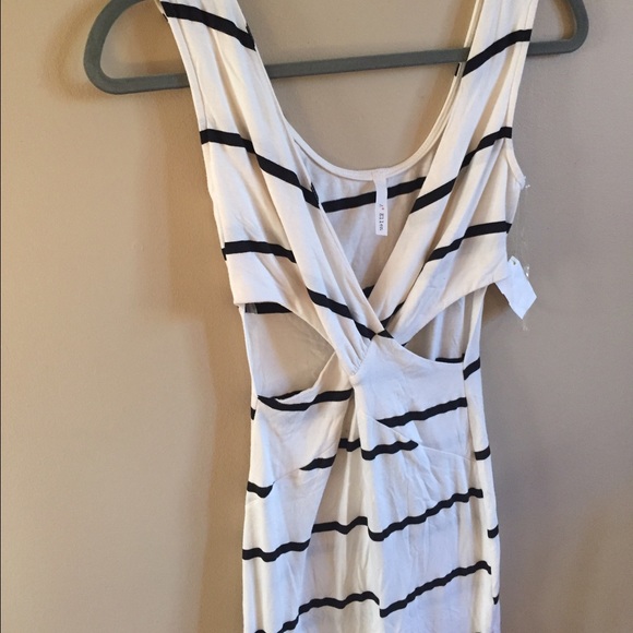 Very Sexy!! Mini Dress B&W - Picture 2 of 3