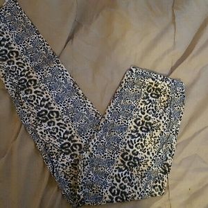 Womens fashion printed leggings size l/xl and s/m
