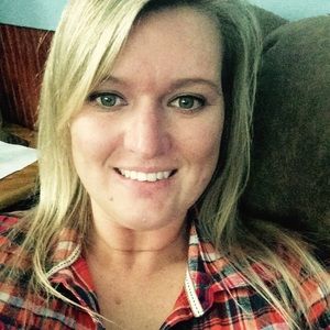 Meet your Posher, Brandie