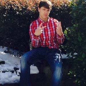 Meet your Posher, Jonathan