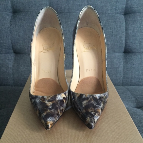 Christian Louboutin Shoes - Christian Louboutin So Kate 36