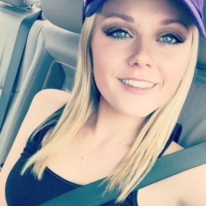 Meet your Posher, Isabel