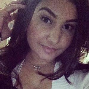 Meet your Posher, Janet