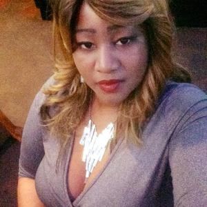 Meet your Posher, Queenronda