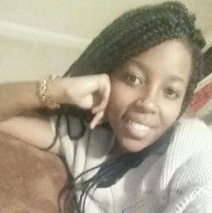 Meet your Posher, Leeza