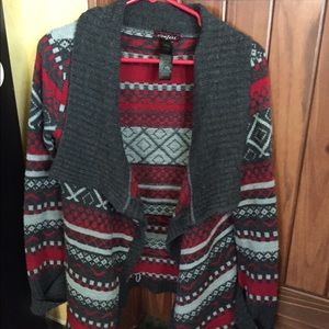 Super cute on trend cardigan!