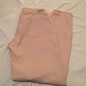 Light pink jeggings