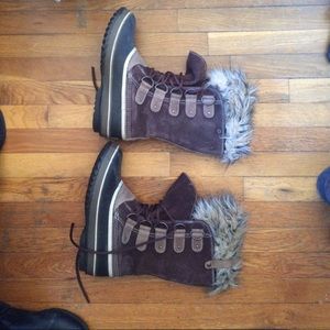 Sorel Joan of Arctic winter boots