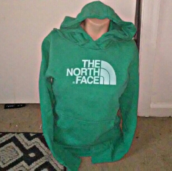 The North Face Sweaters - ❌SOLD IN BUNDLE❌ North Face hoodie