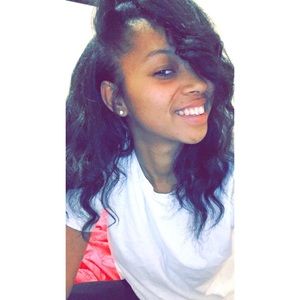 Meet your Posher, Kierria