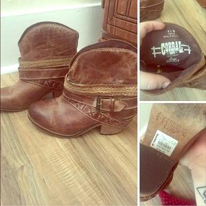 Authentic leather boots size 6 1/2