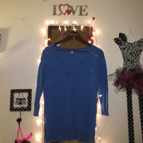 Royal Blue... 1/4 Sleeve Sweater - Picture 1 of 1
