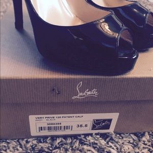 Christian Louboutin Pigale Peep Toe