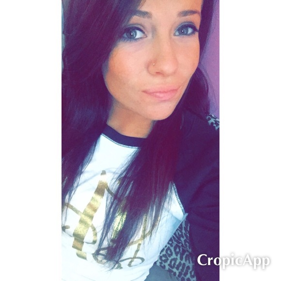 Meet your Posher, Allison - Picture 1 of 1