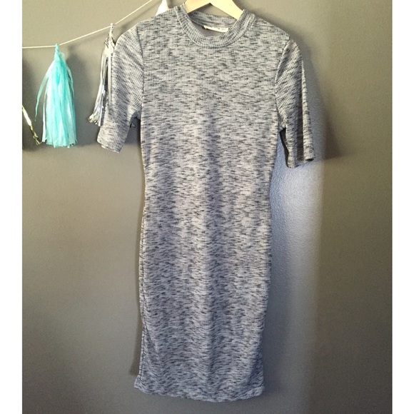 SOLD Heather Grey Ribbed Dress - Picture 4 of 4