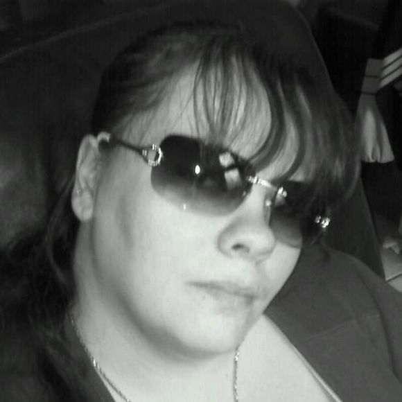 Meet your Posher, Amy - Picture 1 of 1