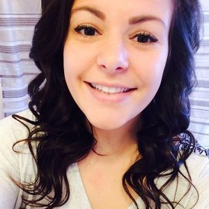 Meet your Posher, Molly