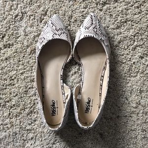 Faux Snake Skin Flats