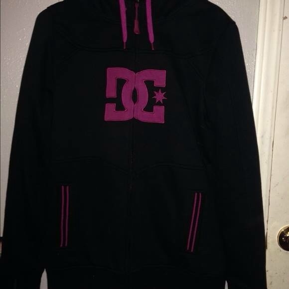 DC Fuzzy hoodie - maroon and black