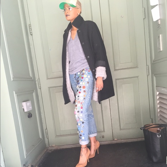 Vtg Guess Jeans with hand crafted embellishments! - Picture 3 of 3