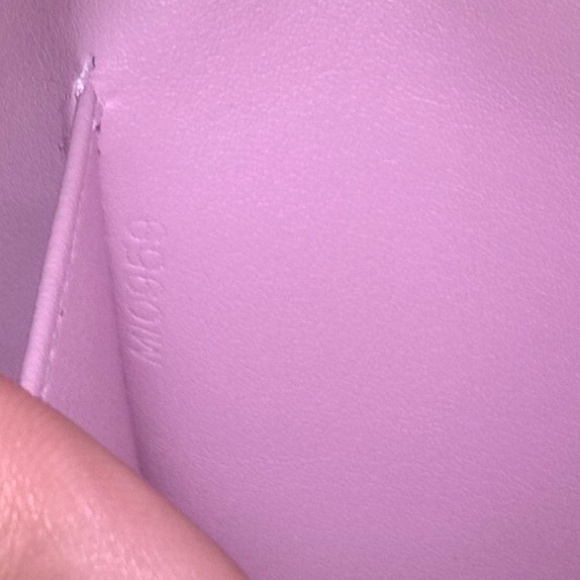 Additional Louis Vuitton vernis pix