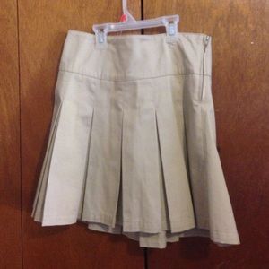 Cherokee khaki skirt