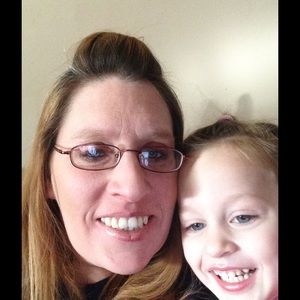 Meet your Posher, Debbie