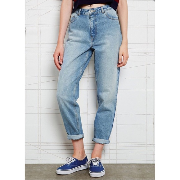 BDG Urban Outfitters Mom Jeans