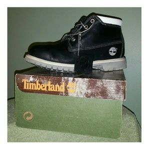 NWT Women's Waterproof Timberland Boots