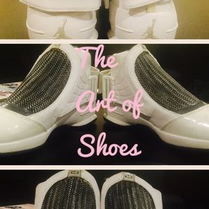 Authentic Jordan 19. Released in 2004.OG