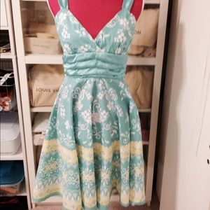 Gorgeous Pin up Retro style Dress