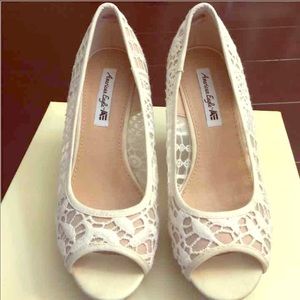 American Eagle Crochet peep toe Wedges 4"