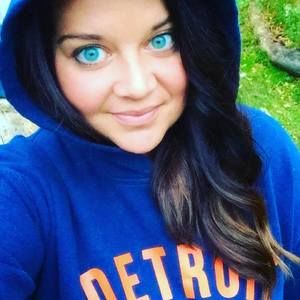 Meet your Posher, Nichole