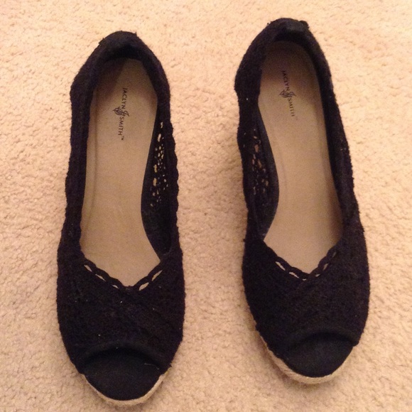 Black open toe wedges