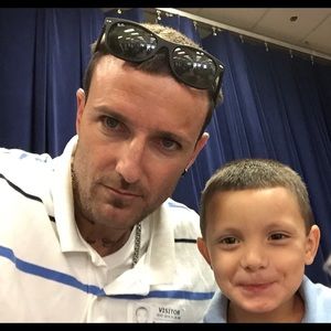 Meet your Posher, Travis