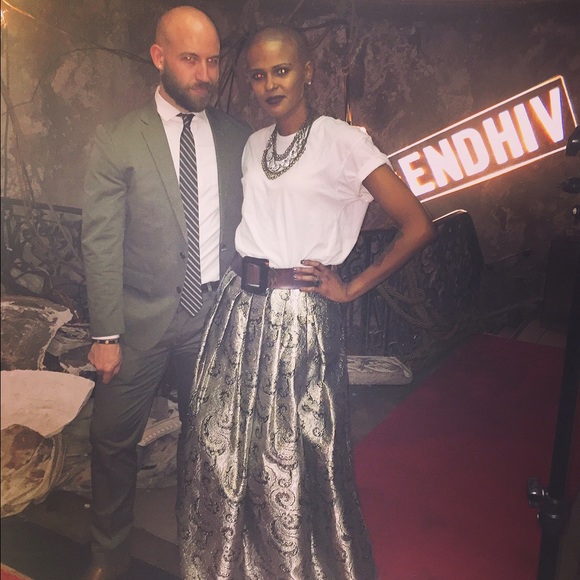 Meet The Posher - Picture 3 of 4