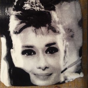 Audrey Hepburn blanket!