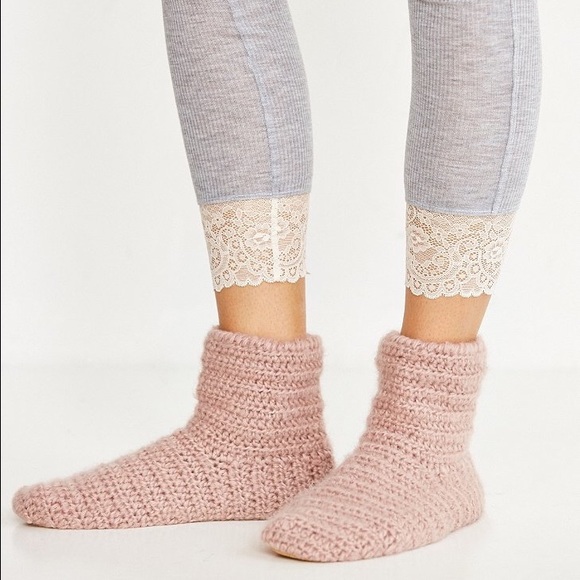 Urban Outfitters Shoes - 🎉PARTY SALE🎉 Urban Outfitters Slippers