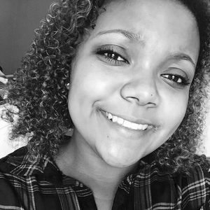 Meet your Posher, Hope