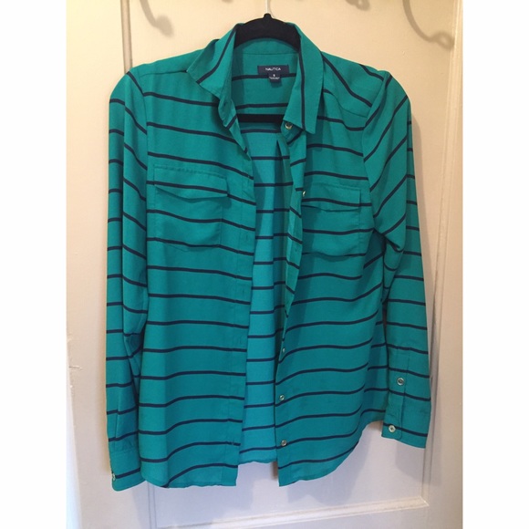 Green and blue striped blouse! 💕