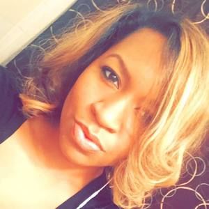 Meet your Posher, Leslie