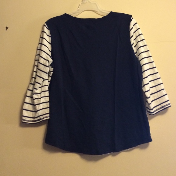 Gap top - Picture 2 of 3