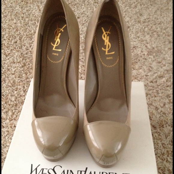 Yves Saint Laurent Shoes - YSL Tribute Pump